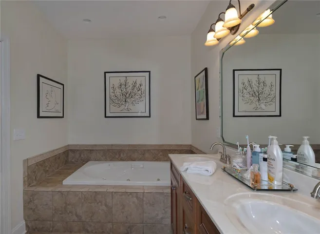 1752 Brookview Court, Auburn, Alabama 36830