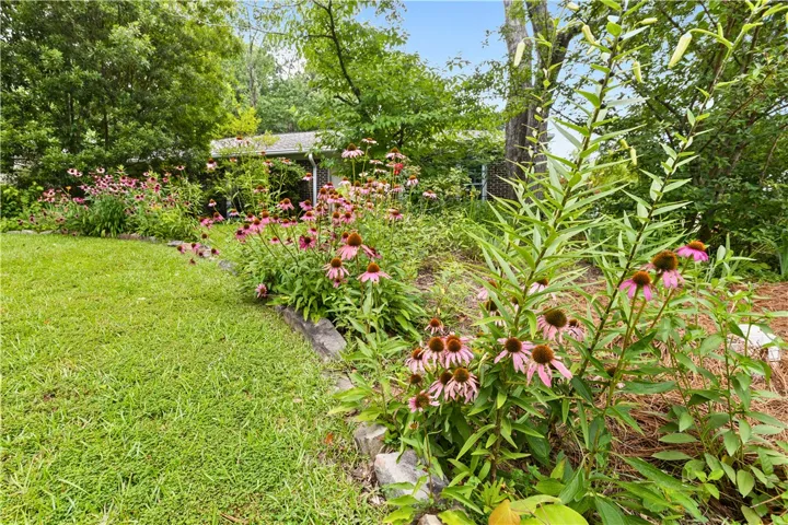 317 Windsor Drive, Auburn, Alabama 36832