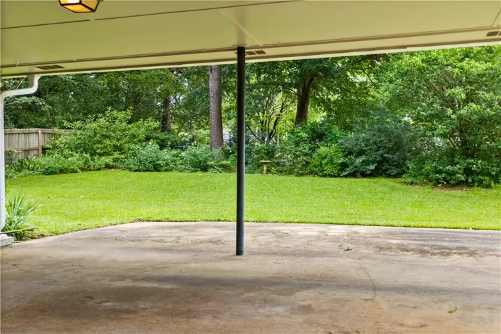 317 Windsor Drive, Auburn, Alabama 36832