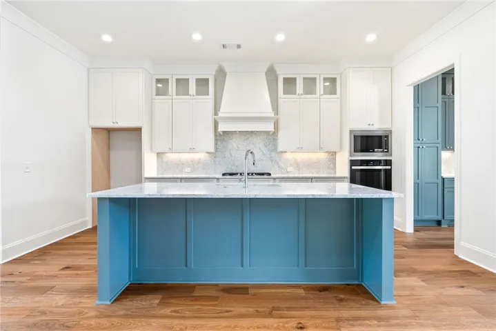 Photos of a previously built Aspen floorplan.