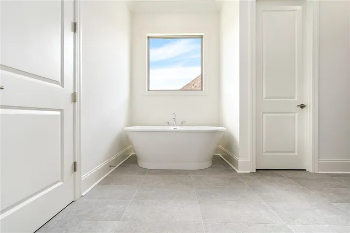 Photos of a previously built Aspen floorplan.