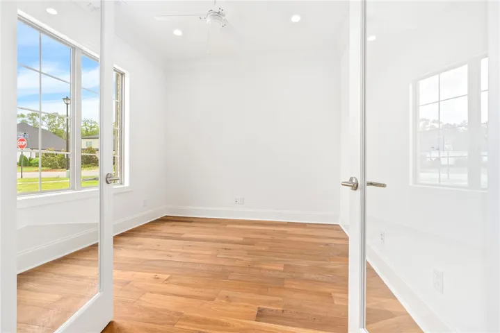Photos of a previously built Aspen floorplan.