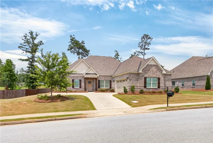 1831 Cannongate Drive, Opelika, Alabama 36801