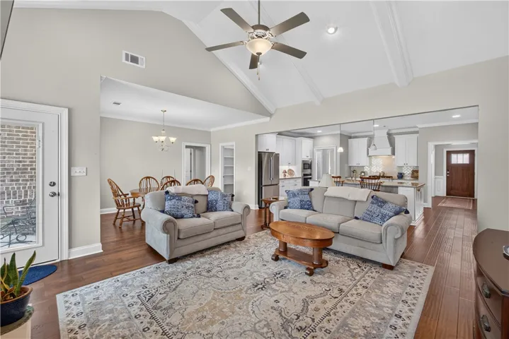 1831 Cannongate Drive, Opelika, Alabama 36801