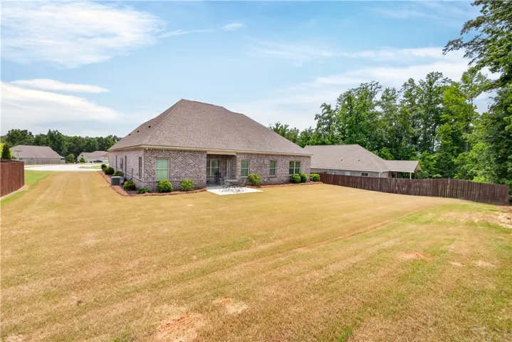 1831 Cannongate Drive, Opelika, Alabama 36801