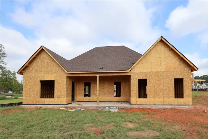 1982 Long Leaf Lane, Opelika, Alabama 36801