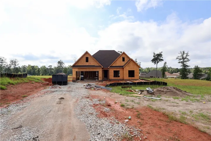 1982 Long Leaf Lane, Opelika, Alabama 36801