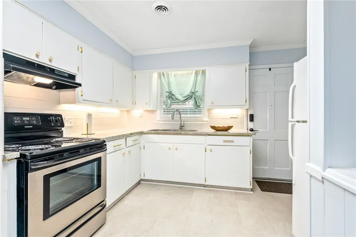 2404 12th Avenue, Valley, Alabama 36854