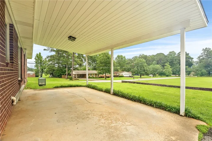 2404 12th Avenue, Valley, Alabama 36854