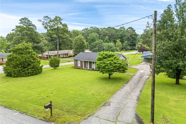 2404 12th Avenue, Valley, Alabama 36854