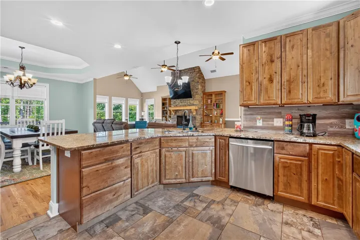 552 Lee Road 260 N/a, Opelika, Alabama 36804