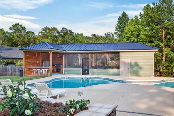 552 Lee Road 260 N/a, Opelika, Alabama 36804