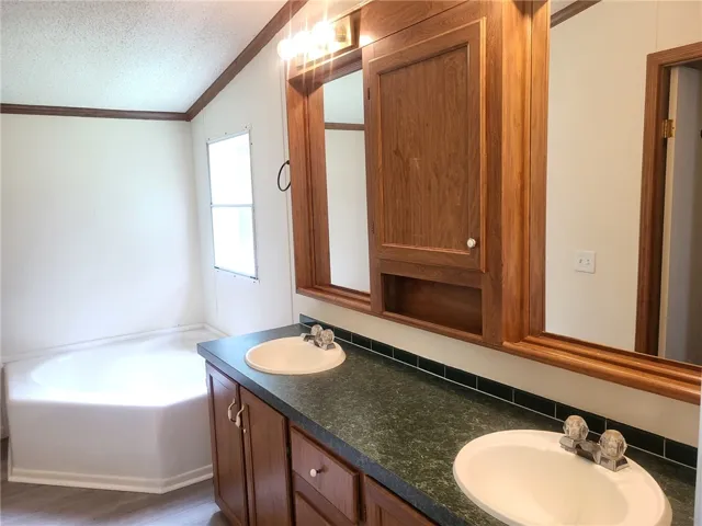 4419 32nd Street Sw, Lanett, Alabama 36863