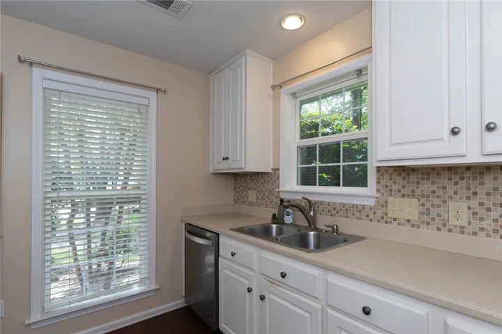1353 Teaberry Court, Auburn, Alabama 36830