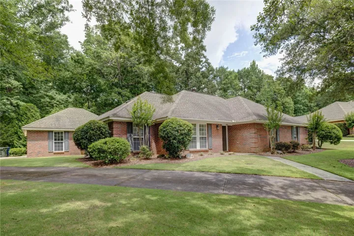 1353 Teaberry Court, Auburn, Alabama 36830