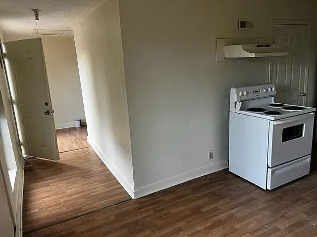 206 A&b Gautier Street, Tuskegee, Alabama 36083