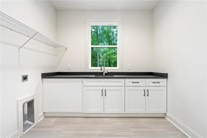 1426 Pinkston Court, Auburn, Alabama 36830
