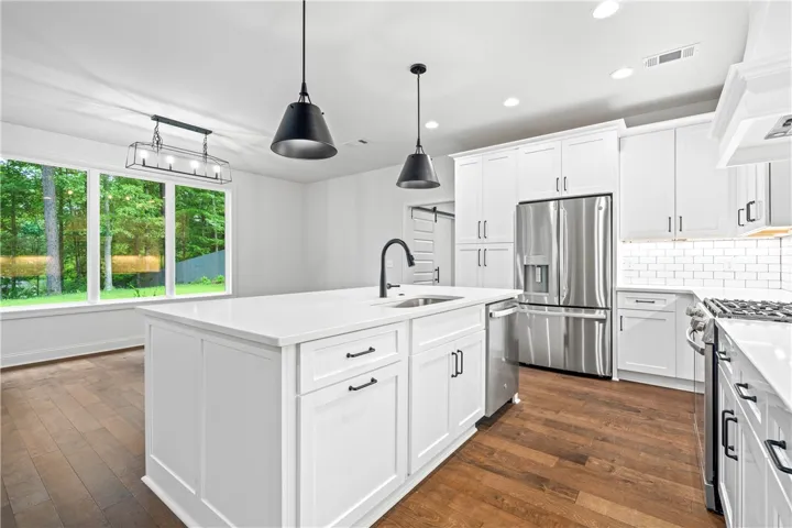 1426 Pinkston Court, Auburn, Alabama 36830