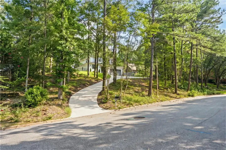 1426 Pinkston Court, Auburn, Alabama 36830