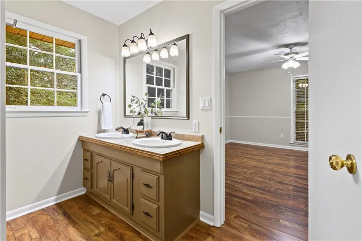 1409 Dunwall Court, Opelika, Alabama 36801