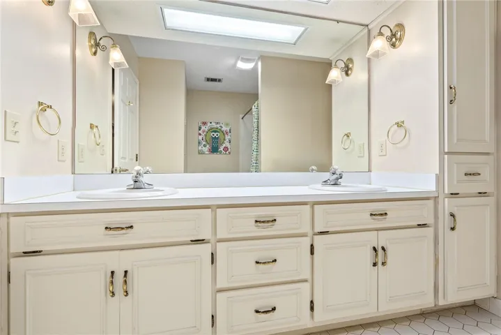 503 Winterburn Avenue, Opelika, Alabama 36081