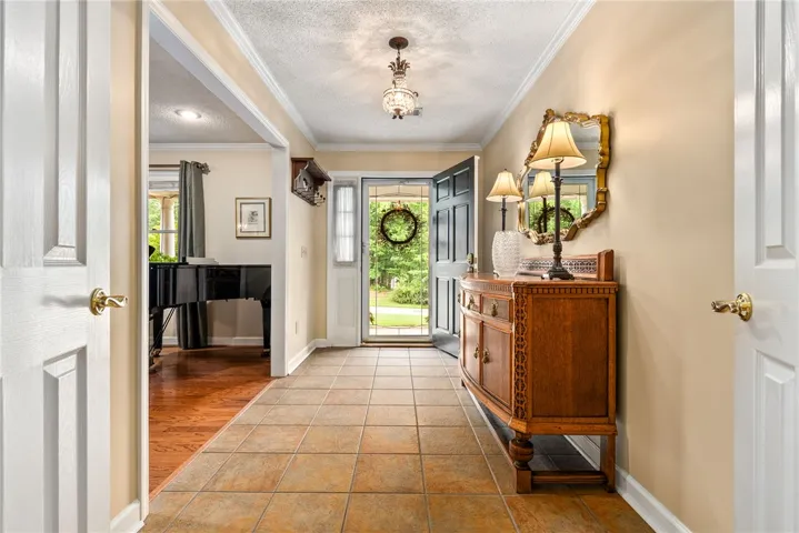 503 Winterburn Avenue, Opelika, Alabama 36081