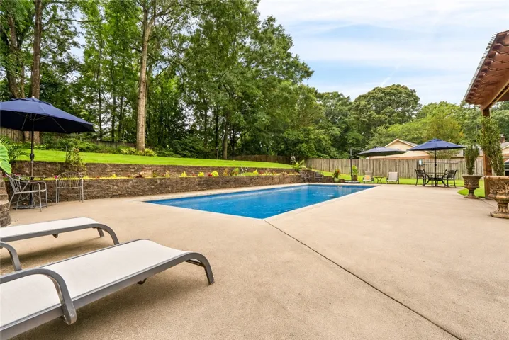 503 Winterburn Avenue, Opelika, Alabama 36081