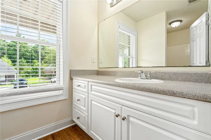 807 W Longleaf Drive 22, Auburn, Alabama 36832