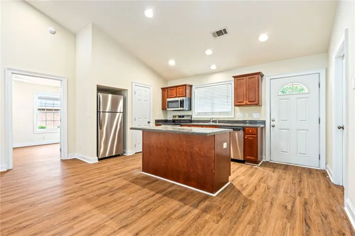 807 W Longleaf Drive 22, Auburn, Alabama 36832
