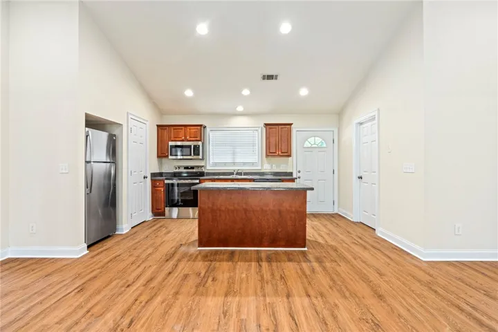 807 W Longleaf Drive 22, Auburn, Alabama 36832