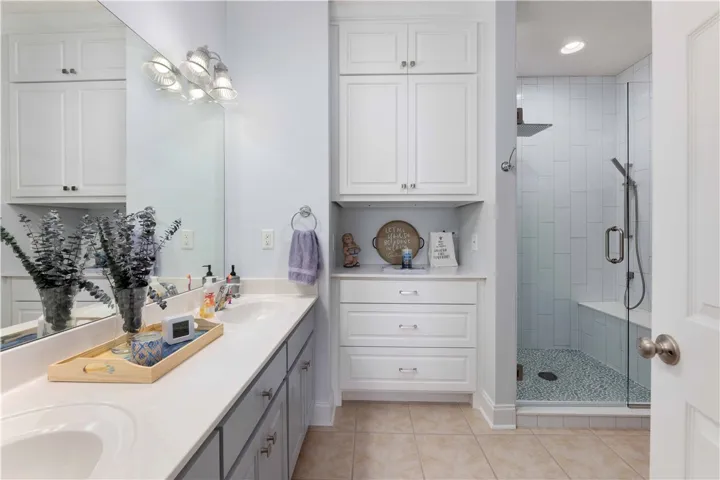 111 Lee Road 802 N/a, Valley, Alabama 36854