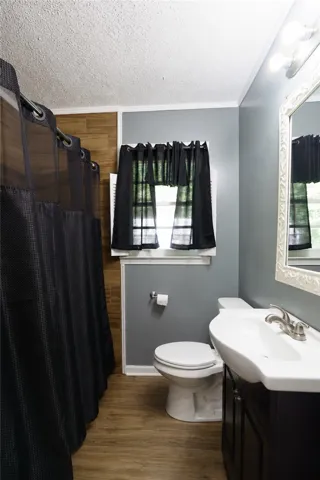 507 S 11th Avenue, Lanett, Alabama 36863