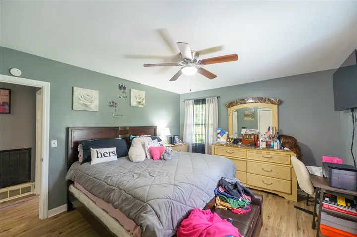 507 S 11th Avenue, Lanett, Alabama 36863