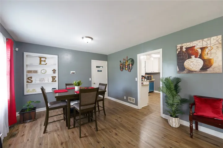507 S 11th Avenue, Lanett, Alabama 36863