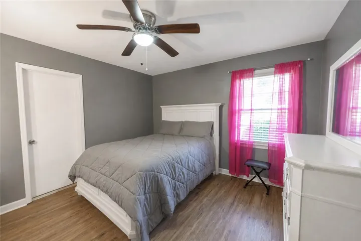 507 S 11th Avenue, Lanett, Alabama 36863