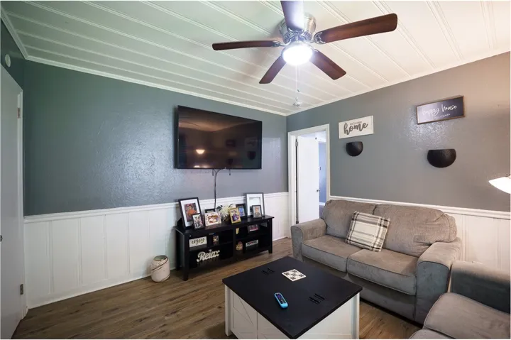 507 S 11th Avenue, Lanett, Alabama 36863