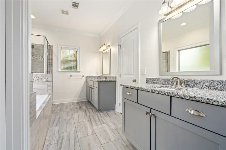 Primary bath