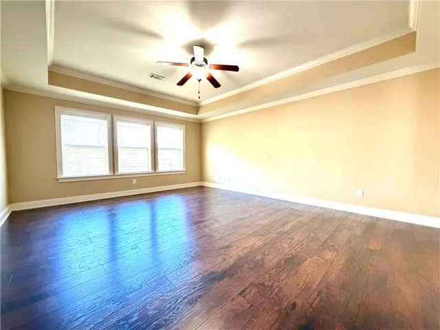 Master  bedroom