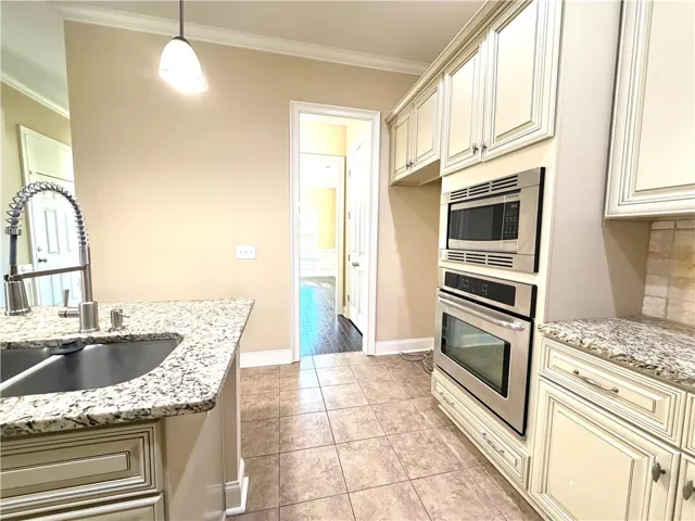 198 Valentino Court, Auburn, Alabama 36830