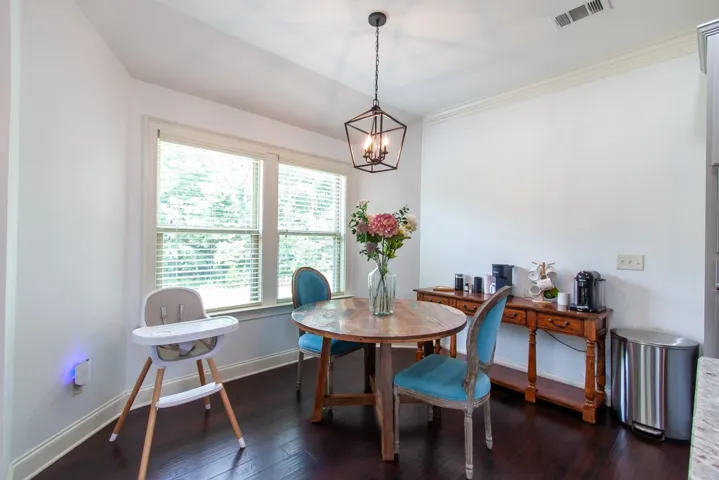 Breakfast nook