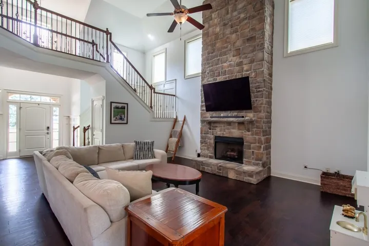 1746 Scarsboro Lane, Auburn, Alabama 36830