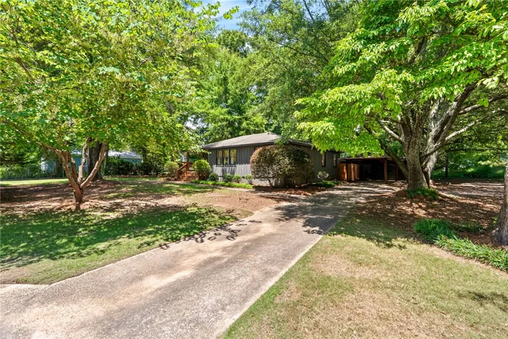1471 Saugahatchee Road, Auburn, Alabama 36830