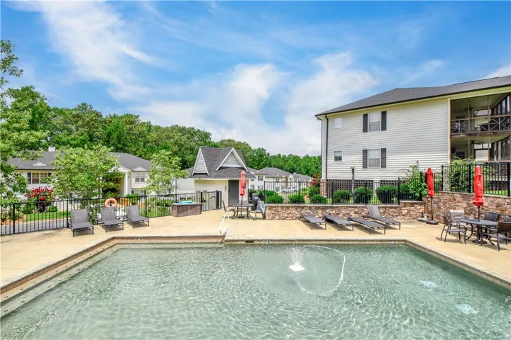 741 Lakeview Ridge N/a 106, Dadeville, Alabama 36853