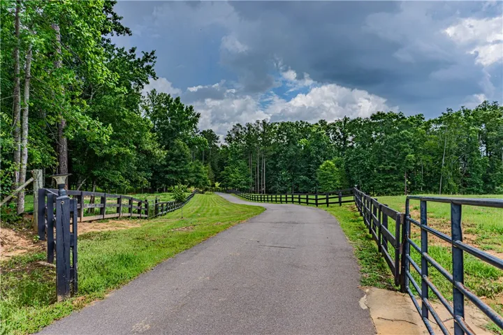 2472 Lee Road 340 N/a, Salem, Alabama 36874