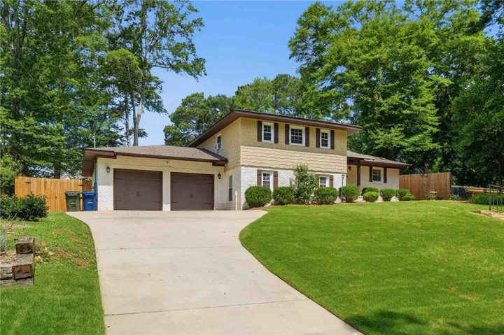 122 S Ryan Street, Auburn, Alabama 36830