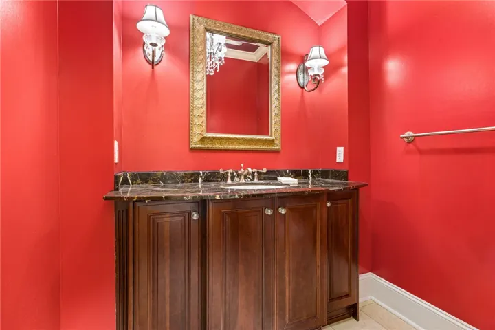 1843 Fairway Drive, Auburn, Alabama 36830