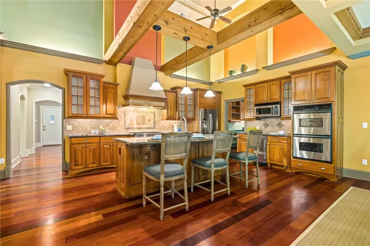1843 Fairway Drive, Auburn, Alabama 36830