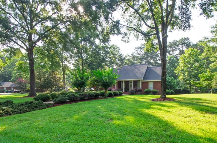 2315 Springwood Drive, Auburn, Alabama 36380