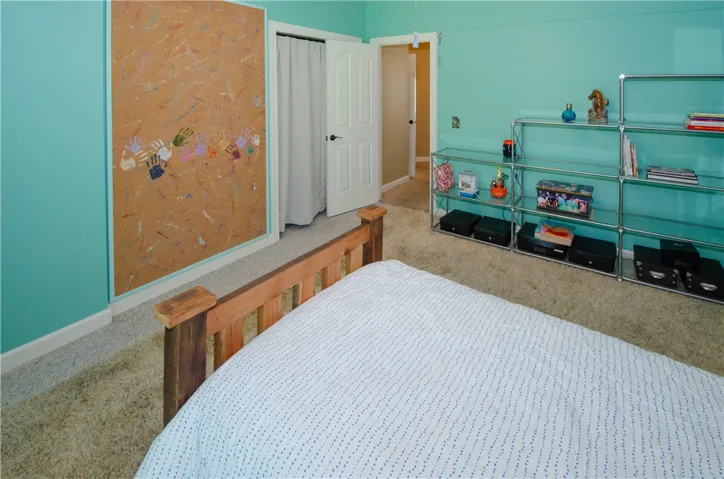 2315 Springwood Drive, Auburn, Alabama 36380