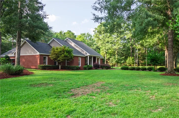 2315 Springwood Drive, Auburn, Alabama 36380
